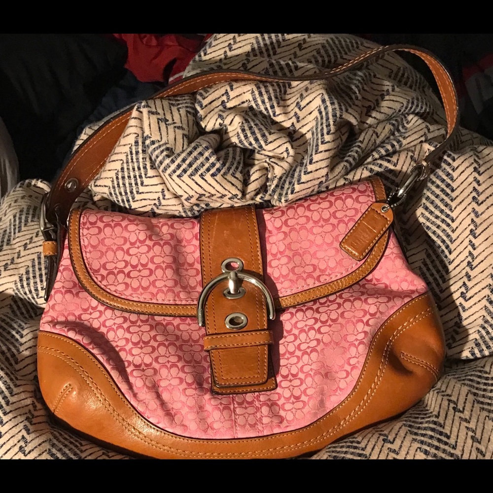 Coach Purse - Picture 3 of 7